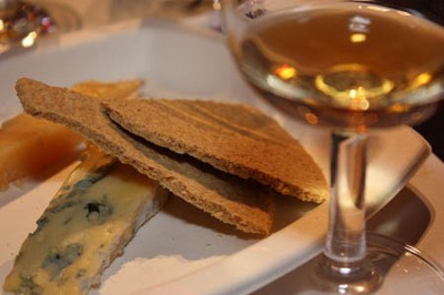 Some delicious cheese with Talisker 175th